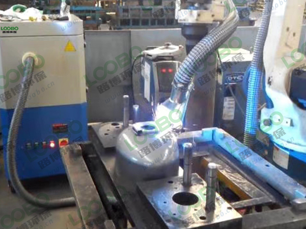 焊接機器人收集