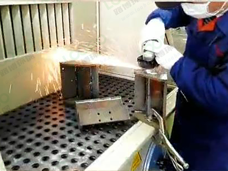 打磨除塵工作臺(tái)從源頭改善打磨粉塵污染問題 打磨除塵工作臺(tái)從源頭改善打磨粉塵污染問題